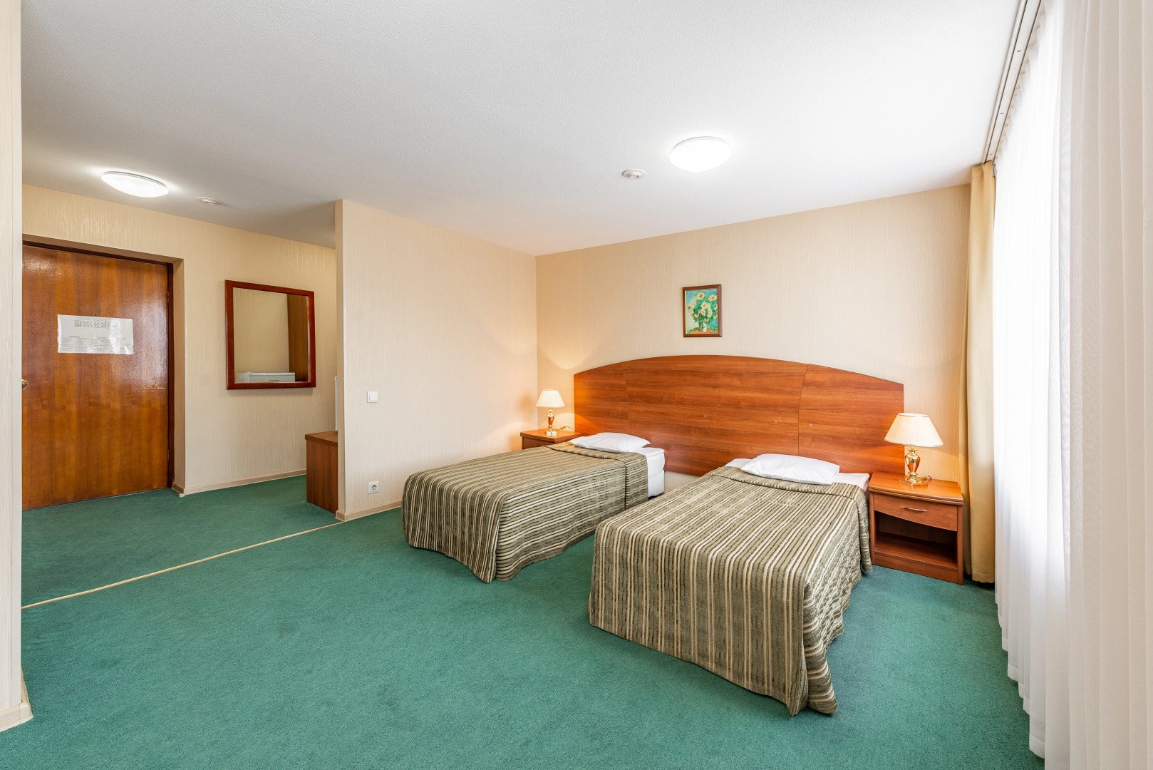 Отель Ладога