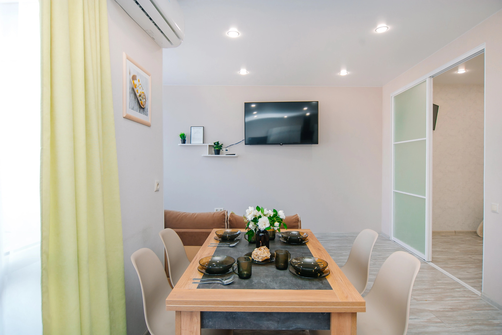 Апартаменты у моря "Светлана-Сочи"