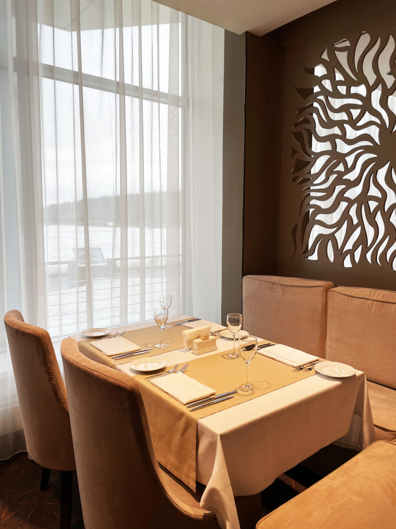 Отель Рамада Екатеринбург (Ramada Yekaterinburg)