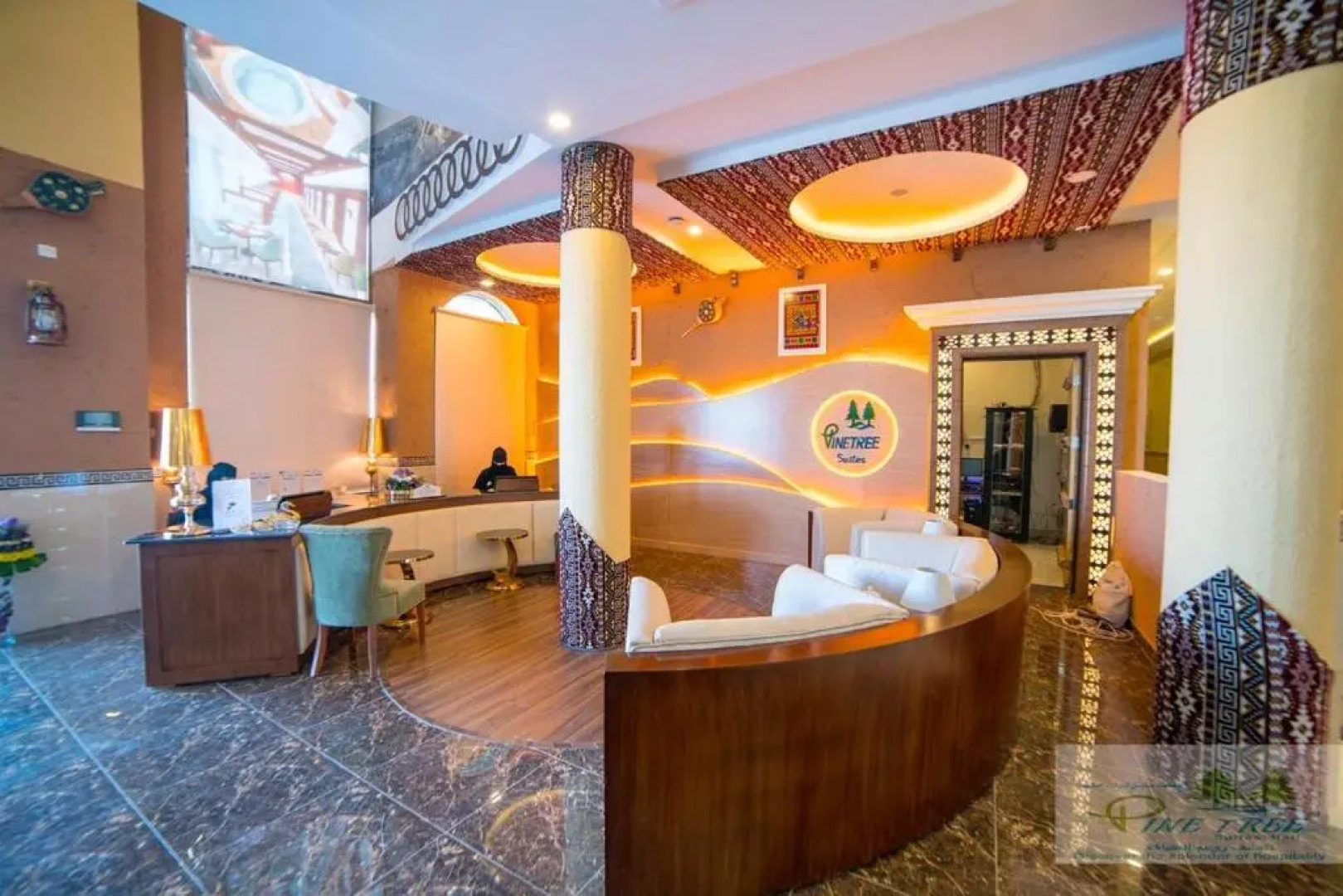 Pinetree Suites Hail