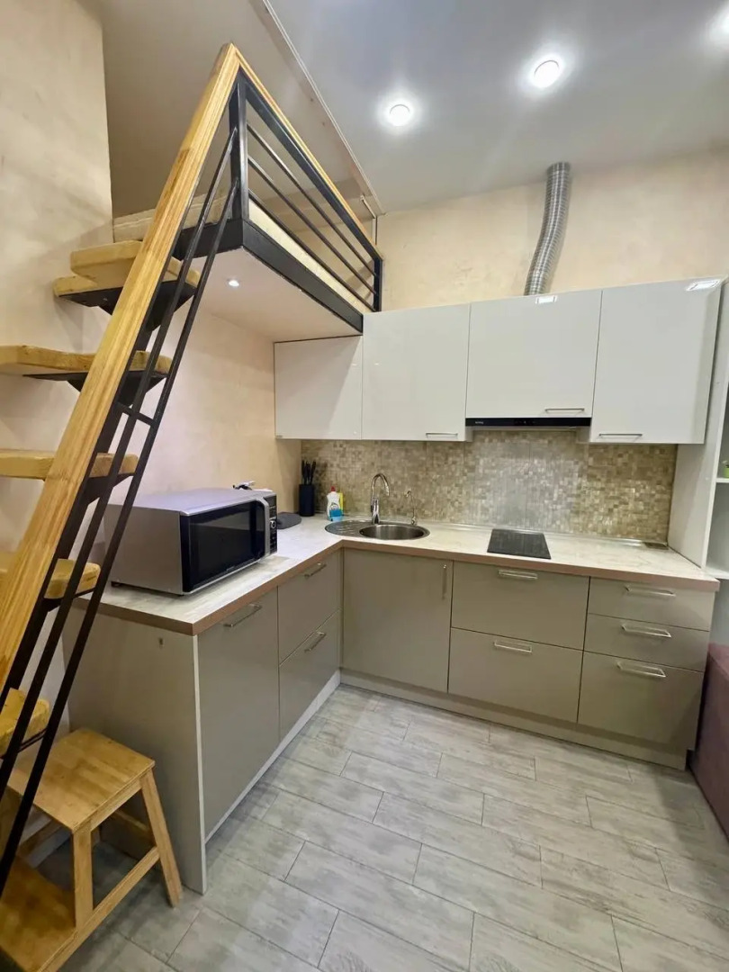 Квартира Студия с Чердаком Напротив ТЦ Горки город