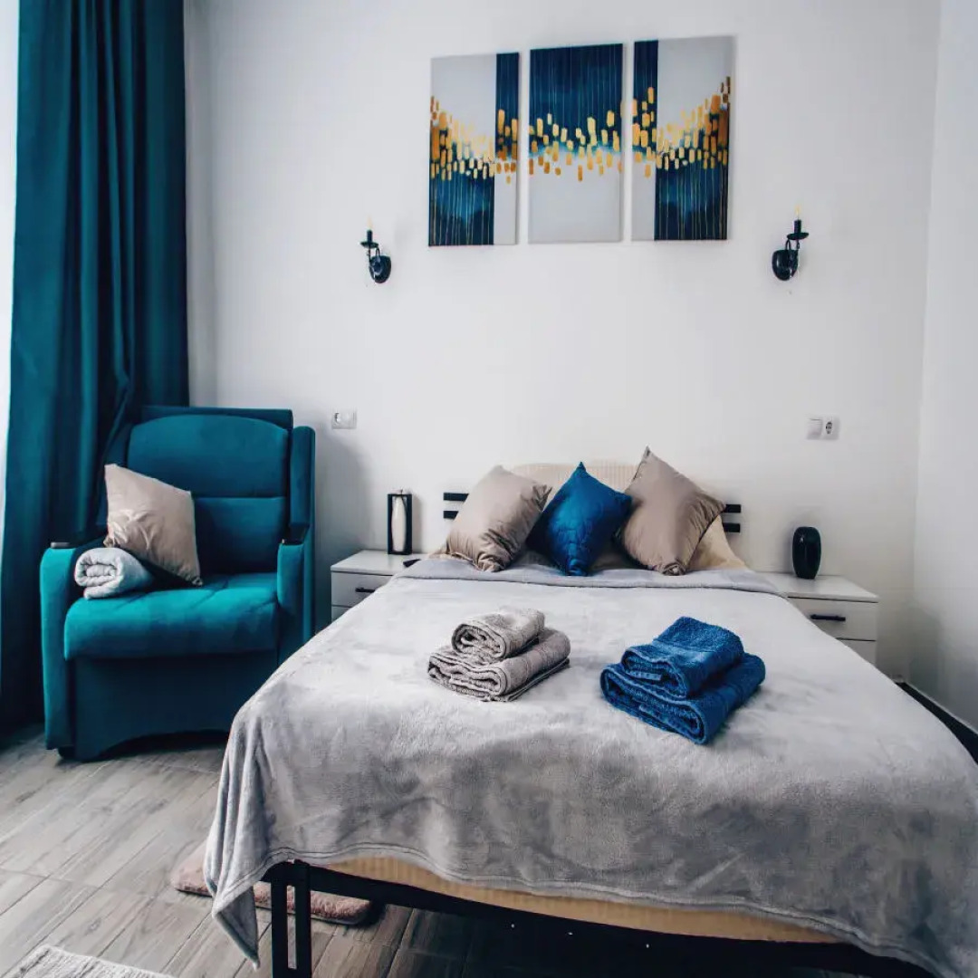 Частный дом за городом Монотель зелёный дом