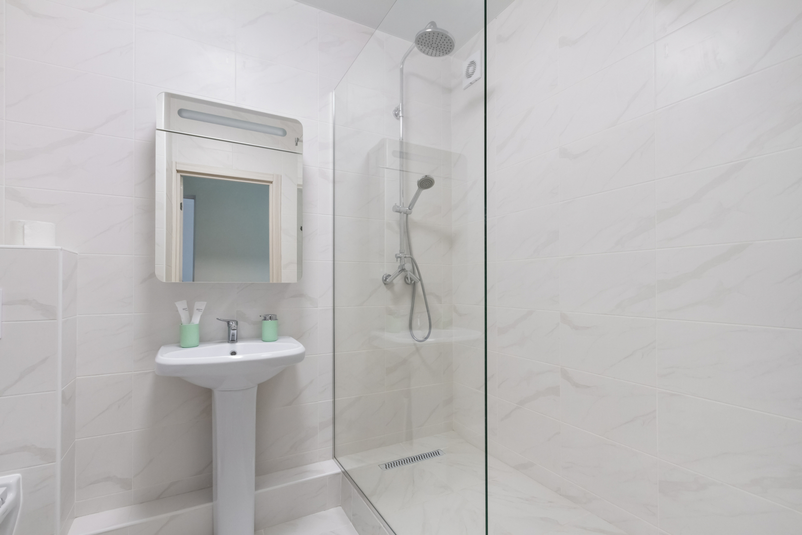 Квартира Метро Золотая Нива