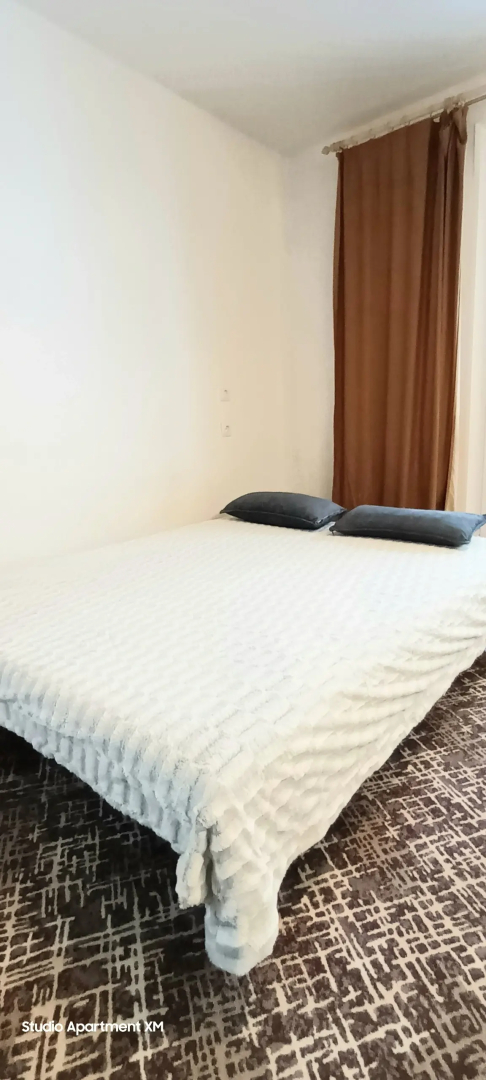 Квартира новая уютная студия на Берегу Иртыша