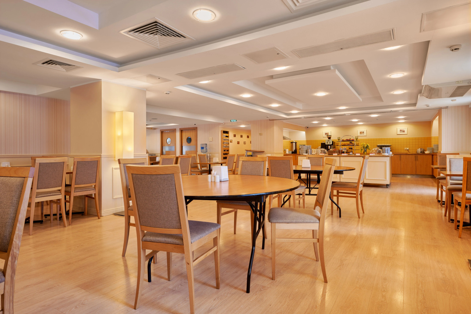 Отель Marins Park Hotel Москва Пражская