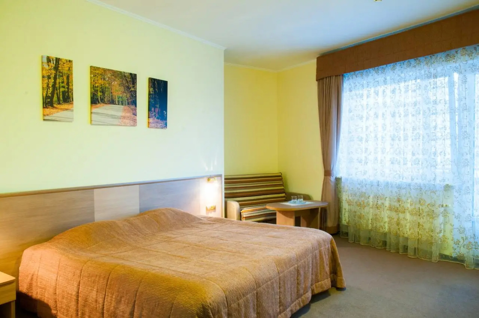 Отель Лагуна