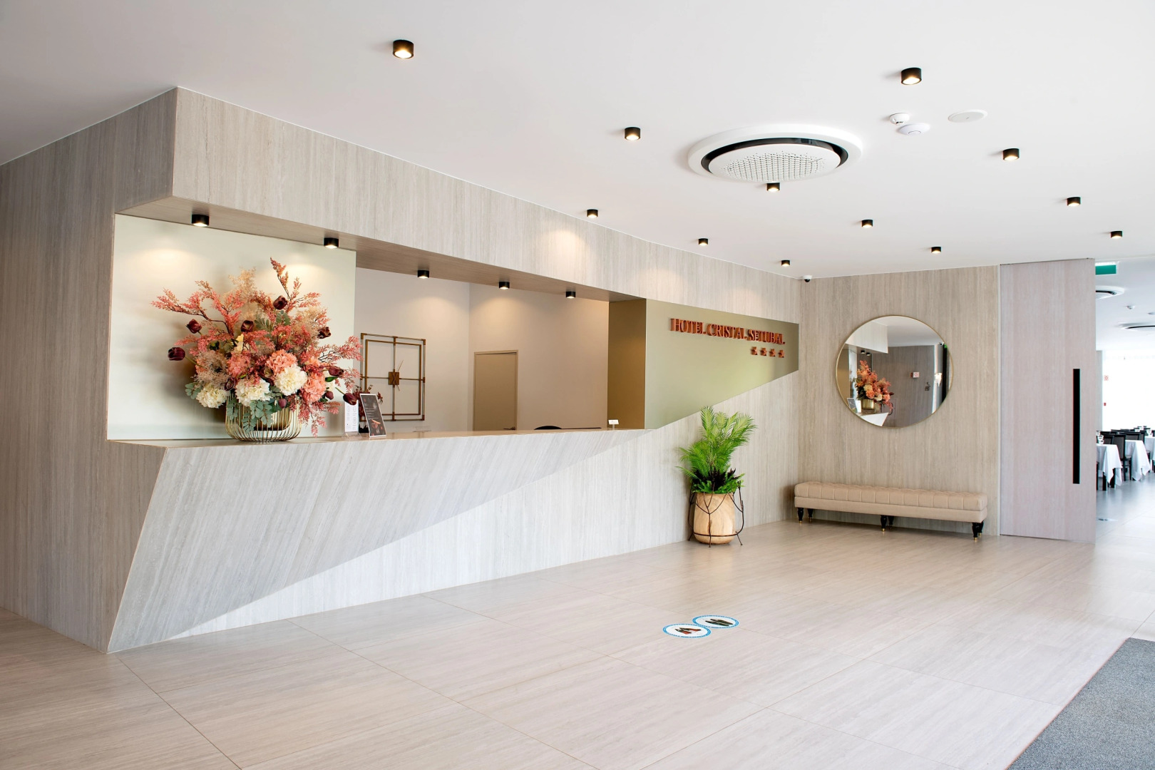 Отель Cristal Setúbal