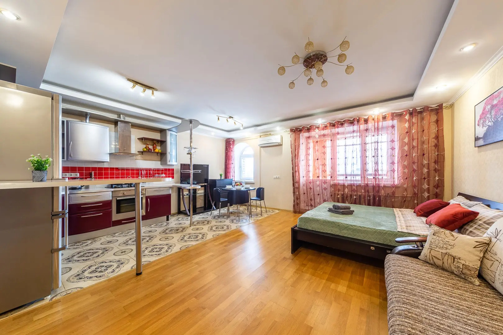 Квартира на улице Гарифа Ахунова 10