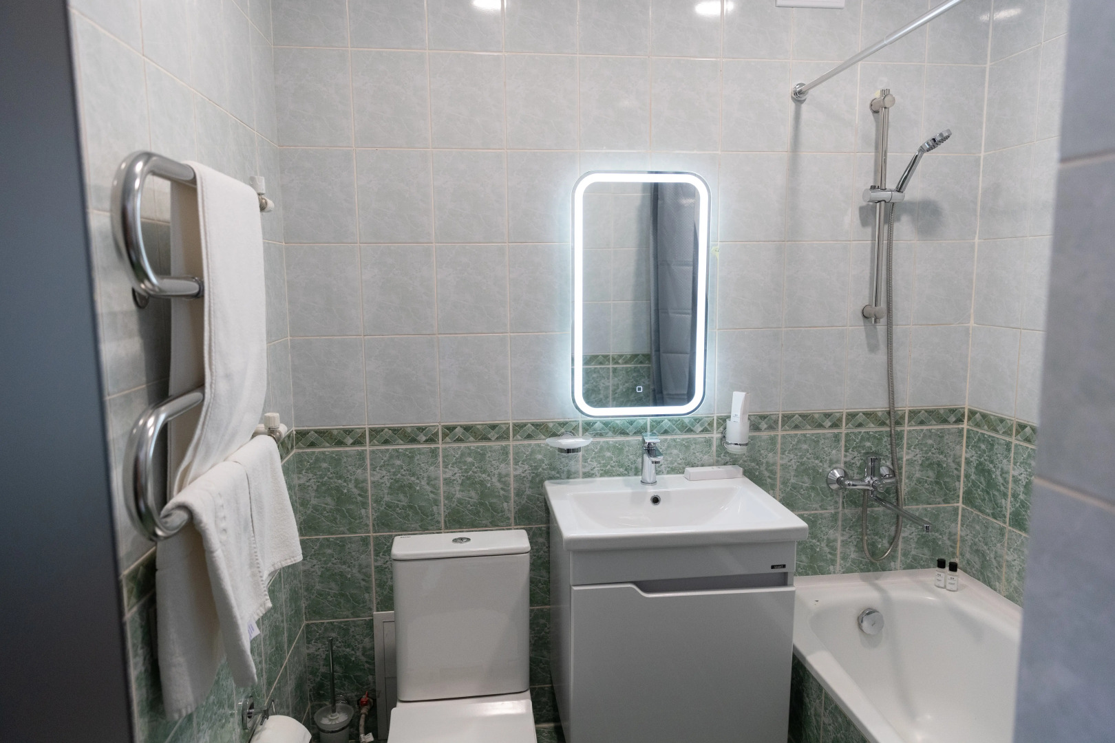 Отель Белый Лотос