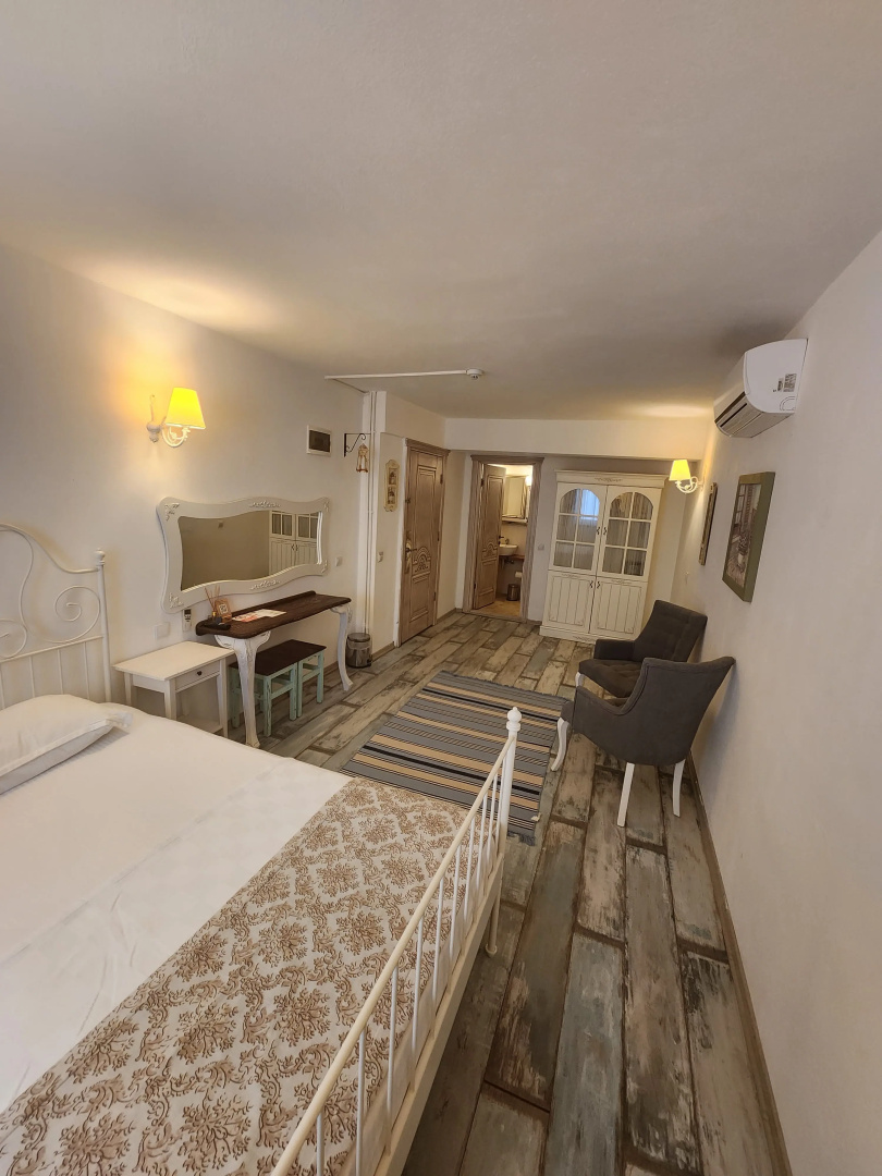 Tarcin Alacati Otel - Adults Only