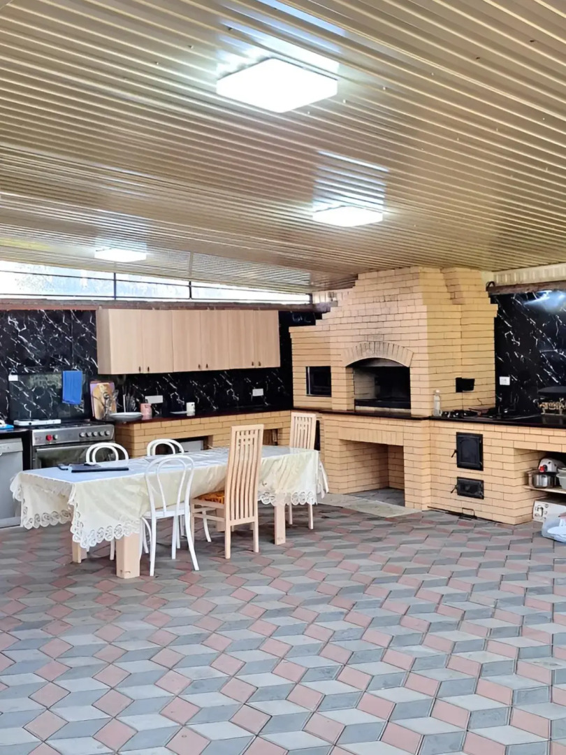 Частный дом Анна с тёплым бассейном