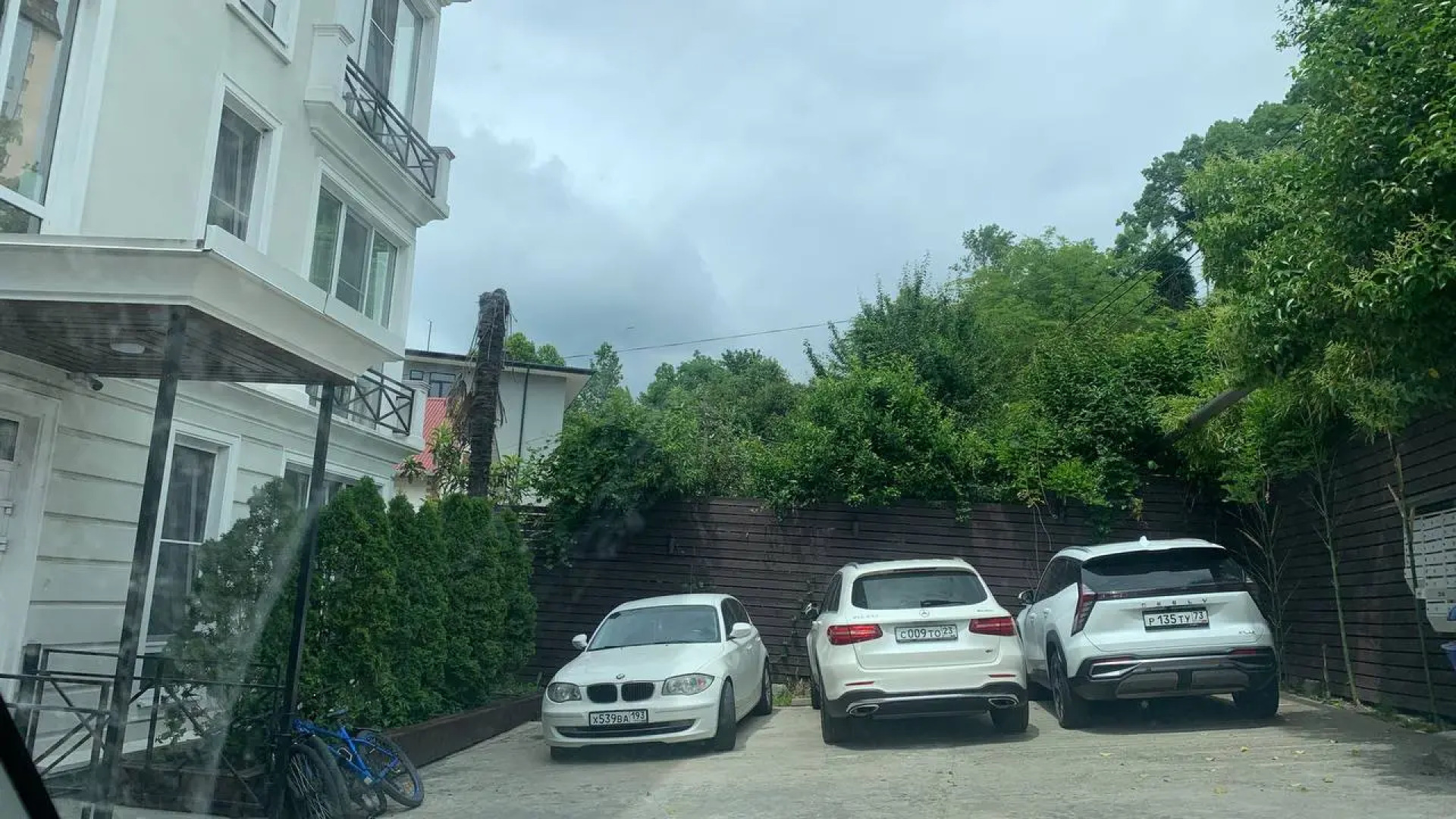 Апартаменты Shale с Видом на Сад