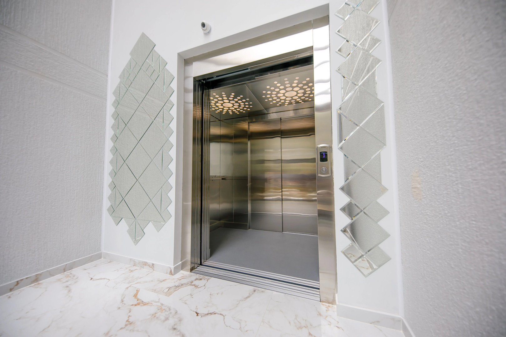 Отель Прометей