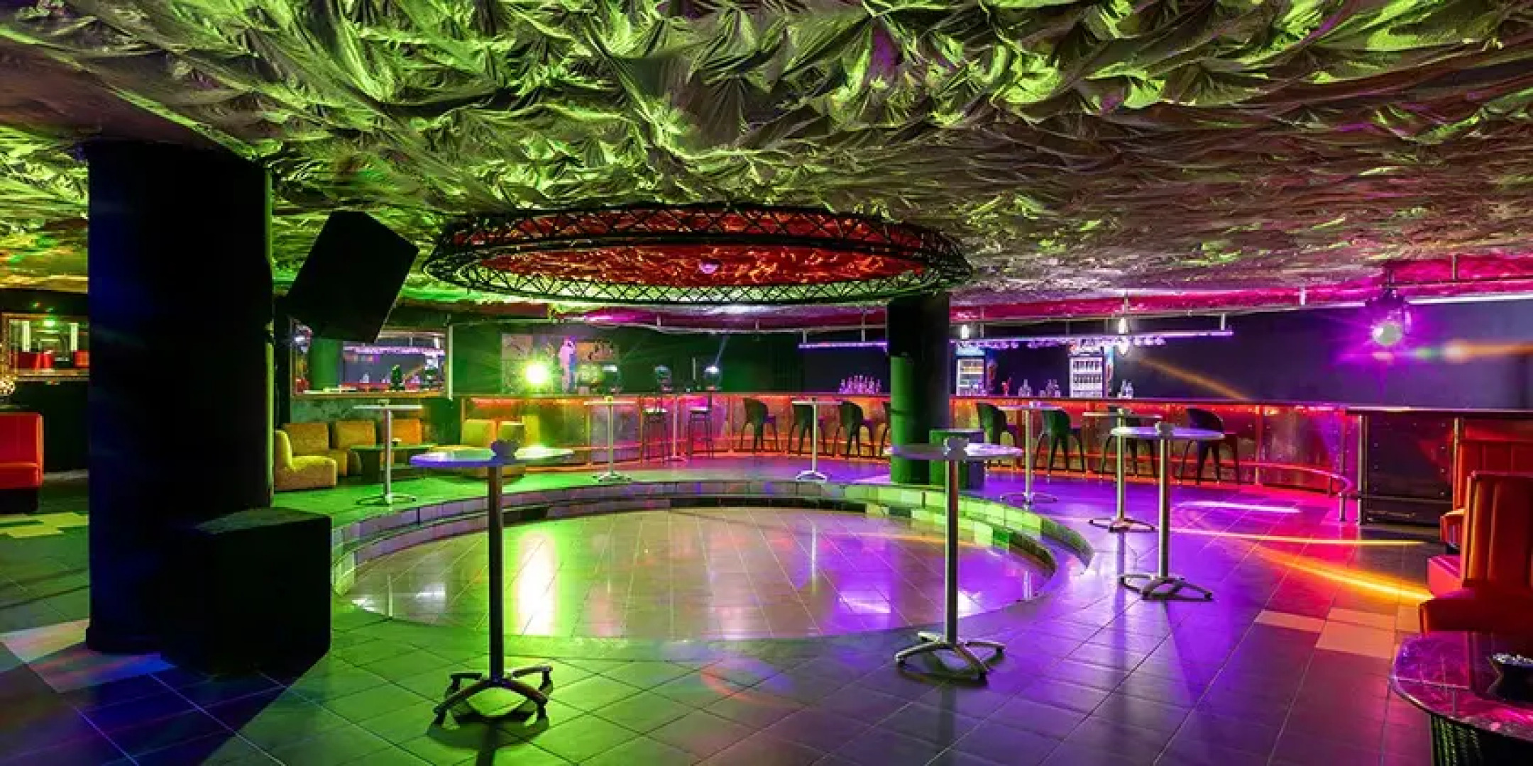 Отель Senza Grand Santana