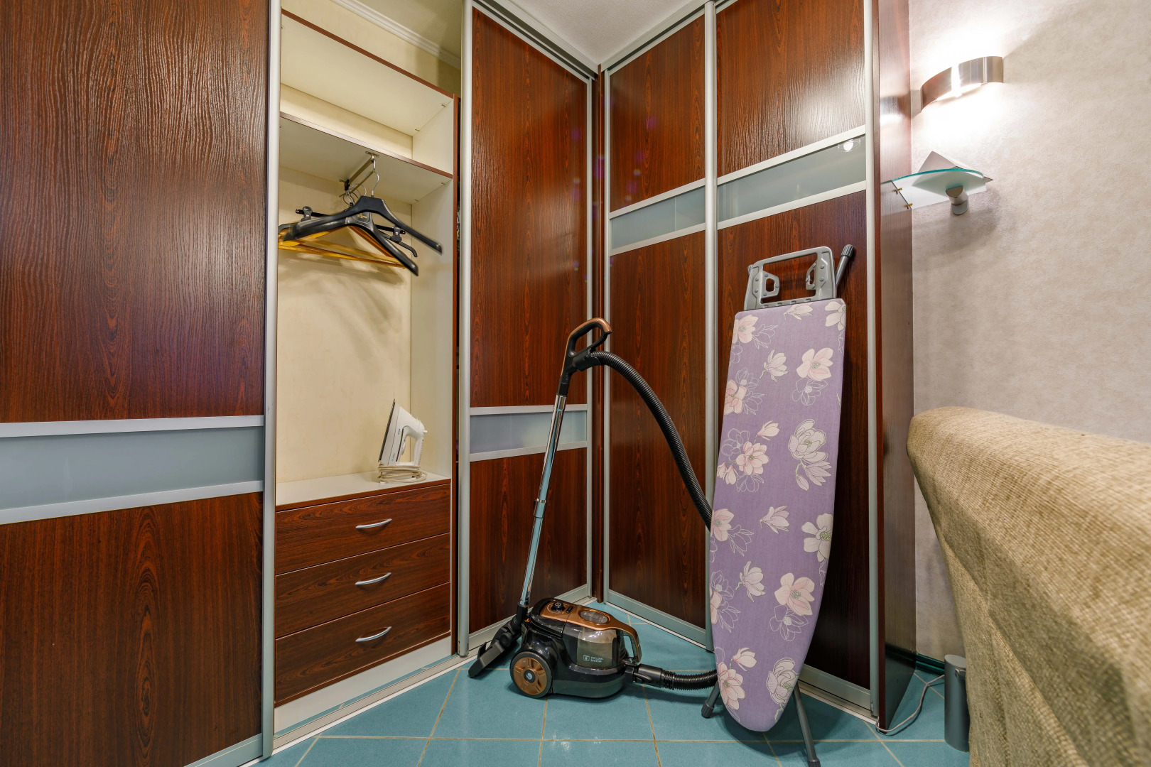 Апартаменты Dayker City Apartments на Декабристов 31