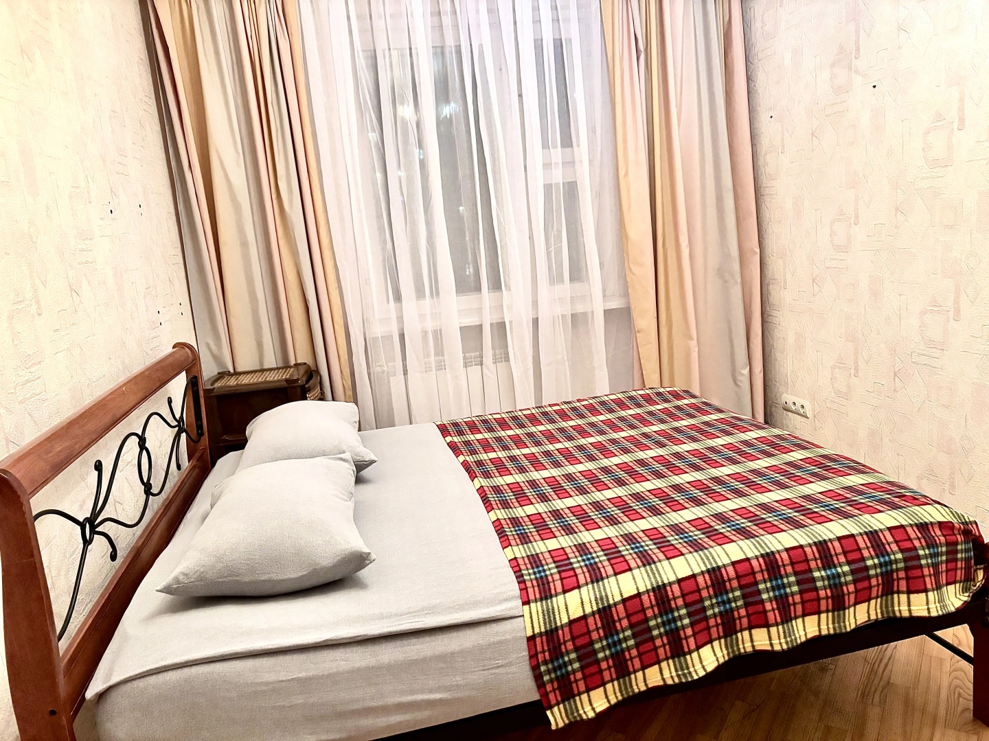 Апартаменты Бакинская 18к1