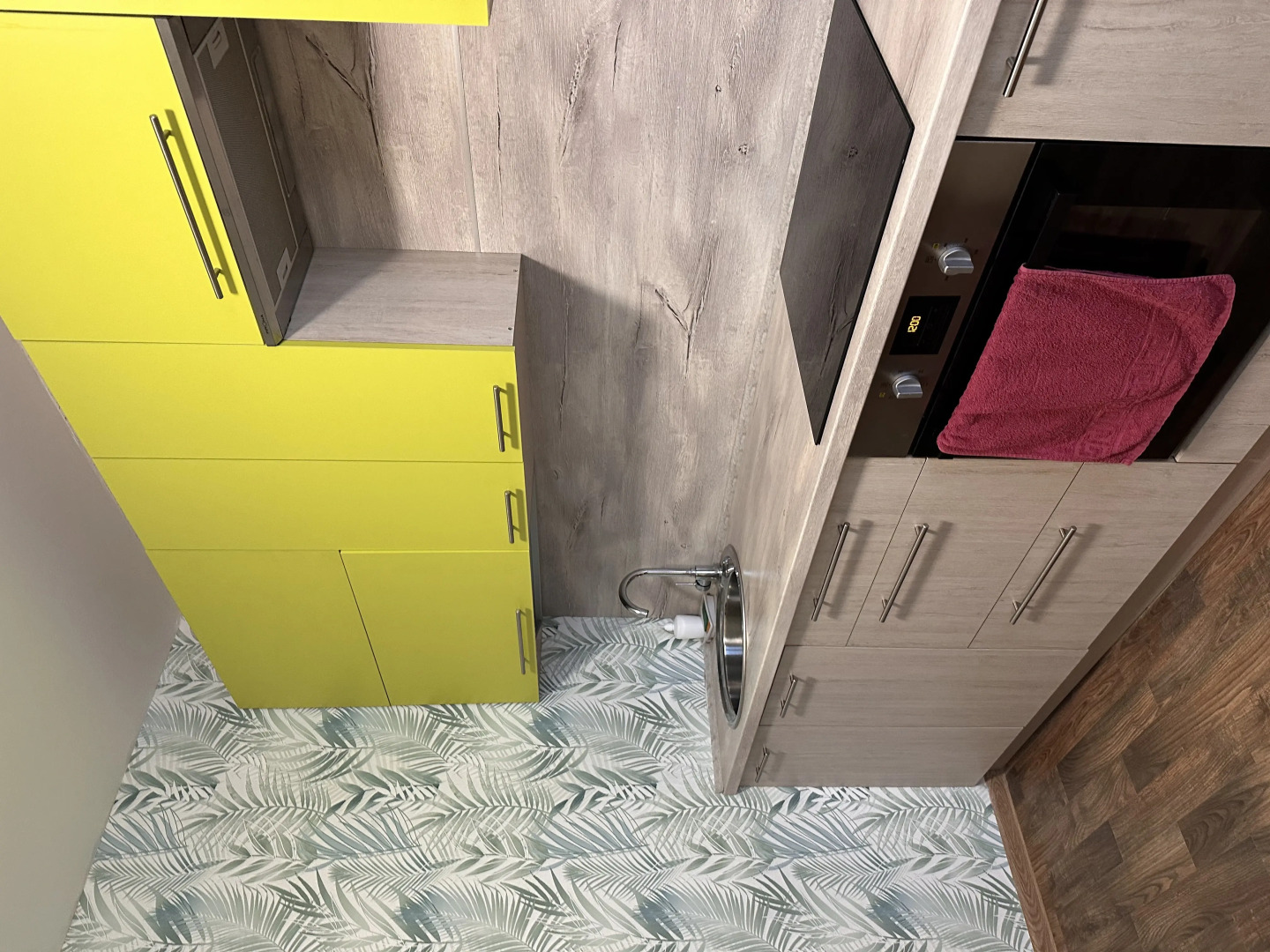 Апартаменты Светлояр 3