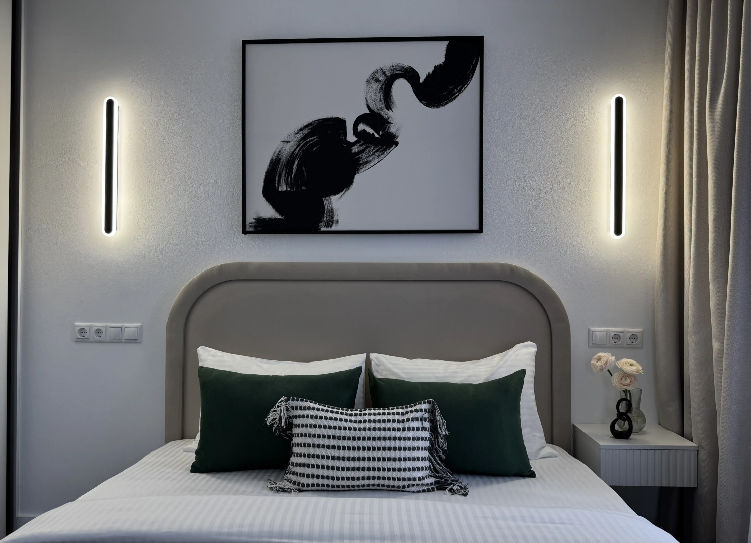 Квартира Стильная у метро Akadem