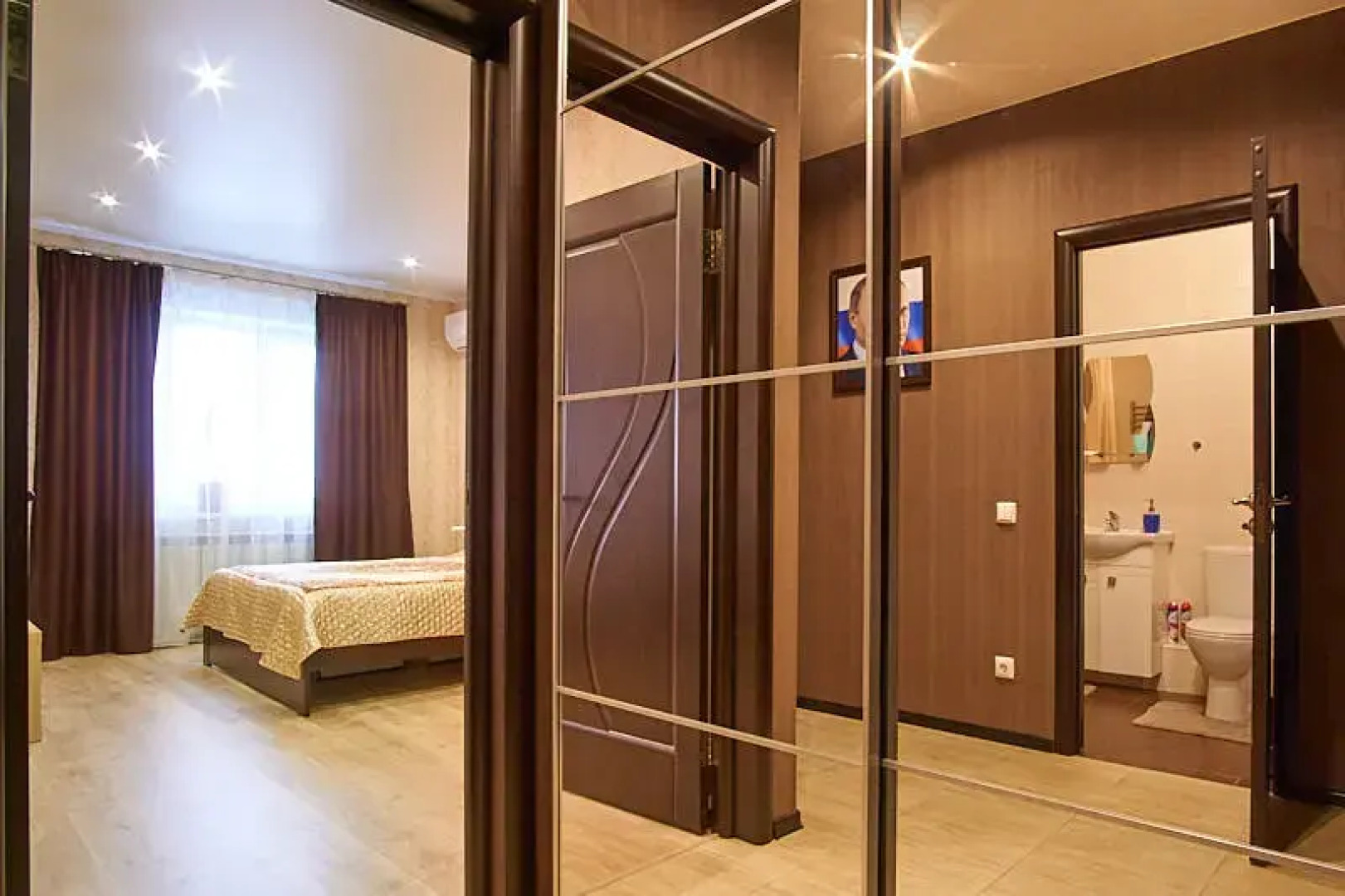 Квартира Sibkvart Крылова 34 (15)