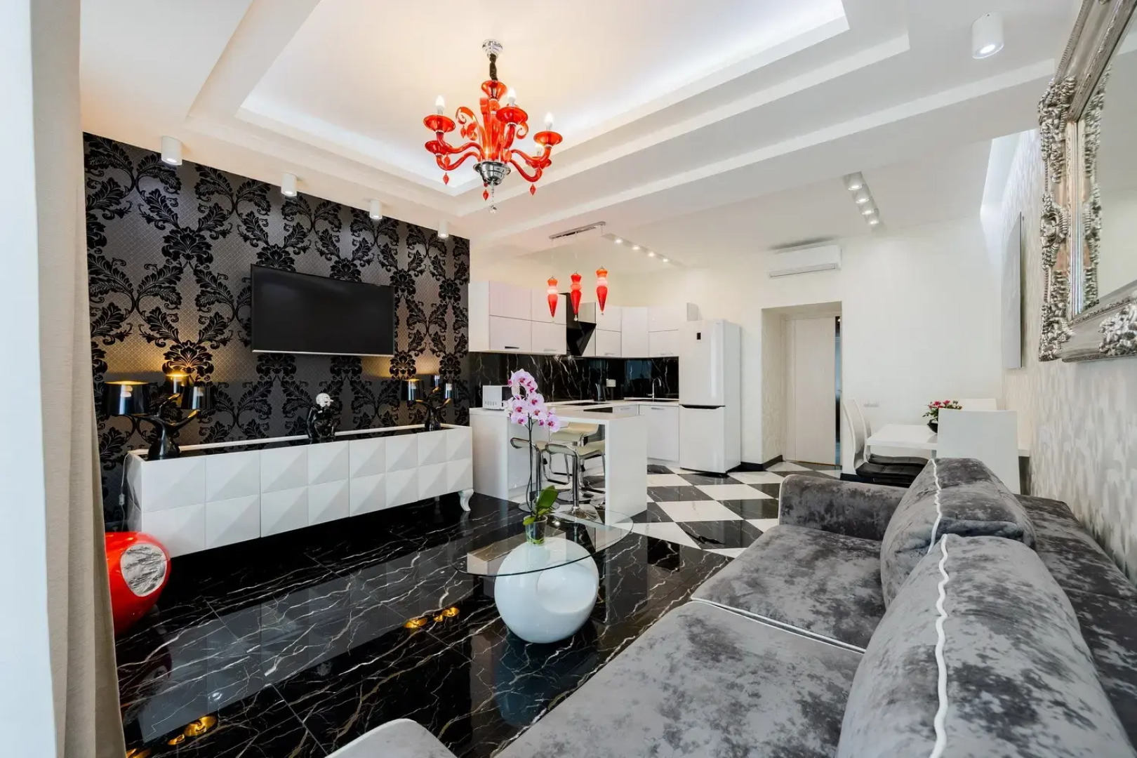 Апартаменты по Царски в Самом Центре