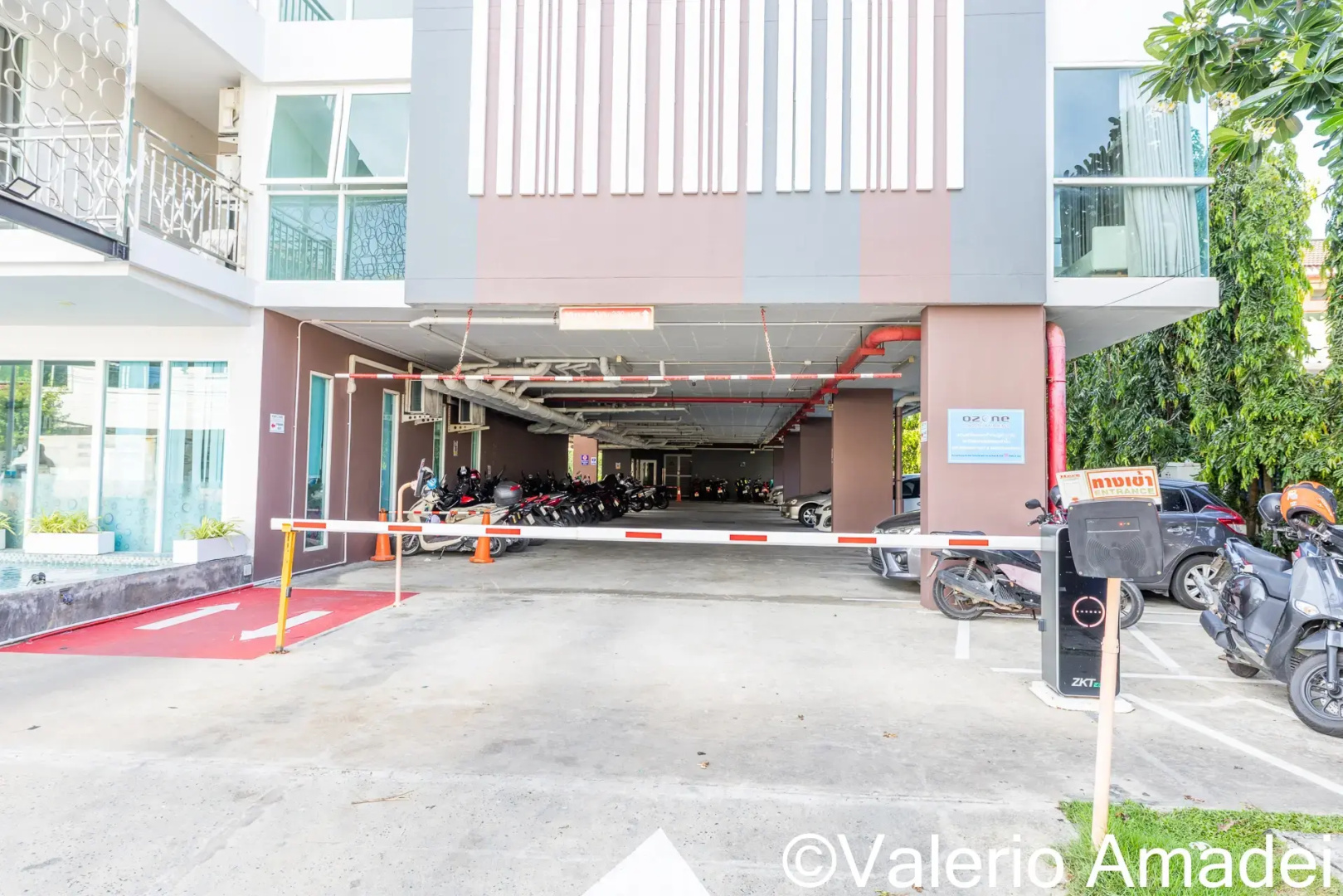 Апартаменты OMNIA Phuket - Ozone Condotel