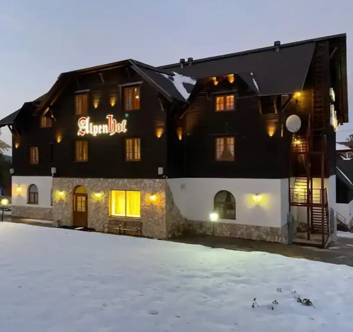 Отель Alpenhof