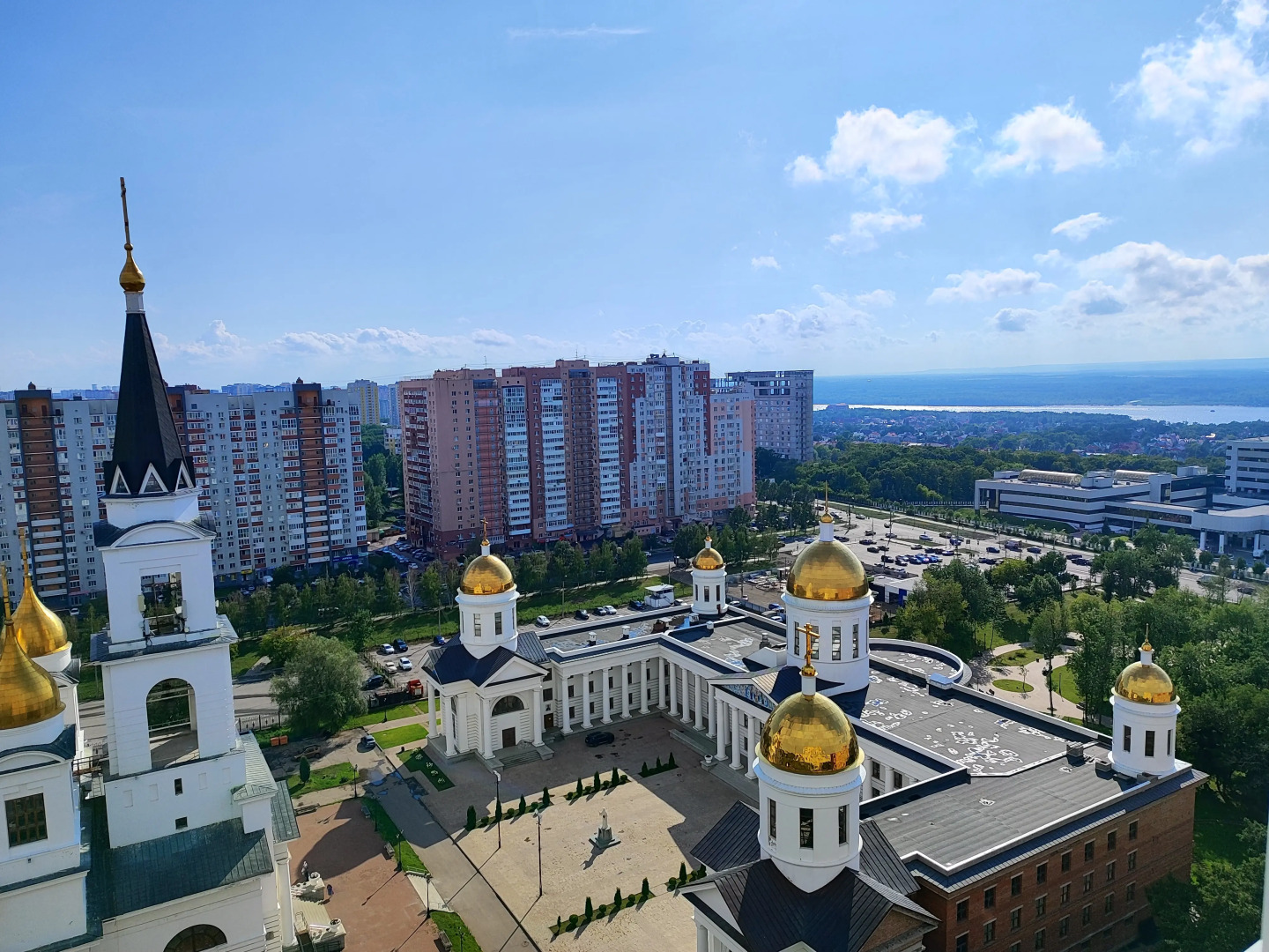 Апартаменты на Демократической 2Б