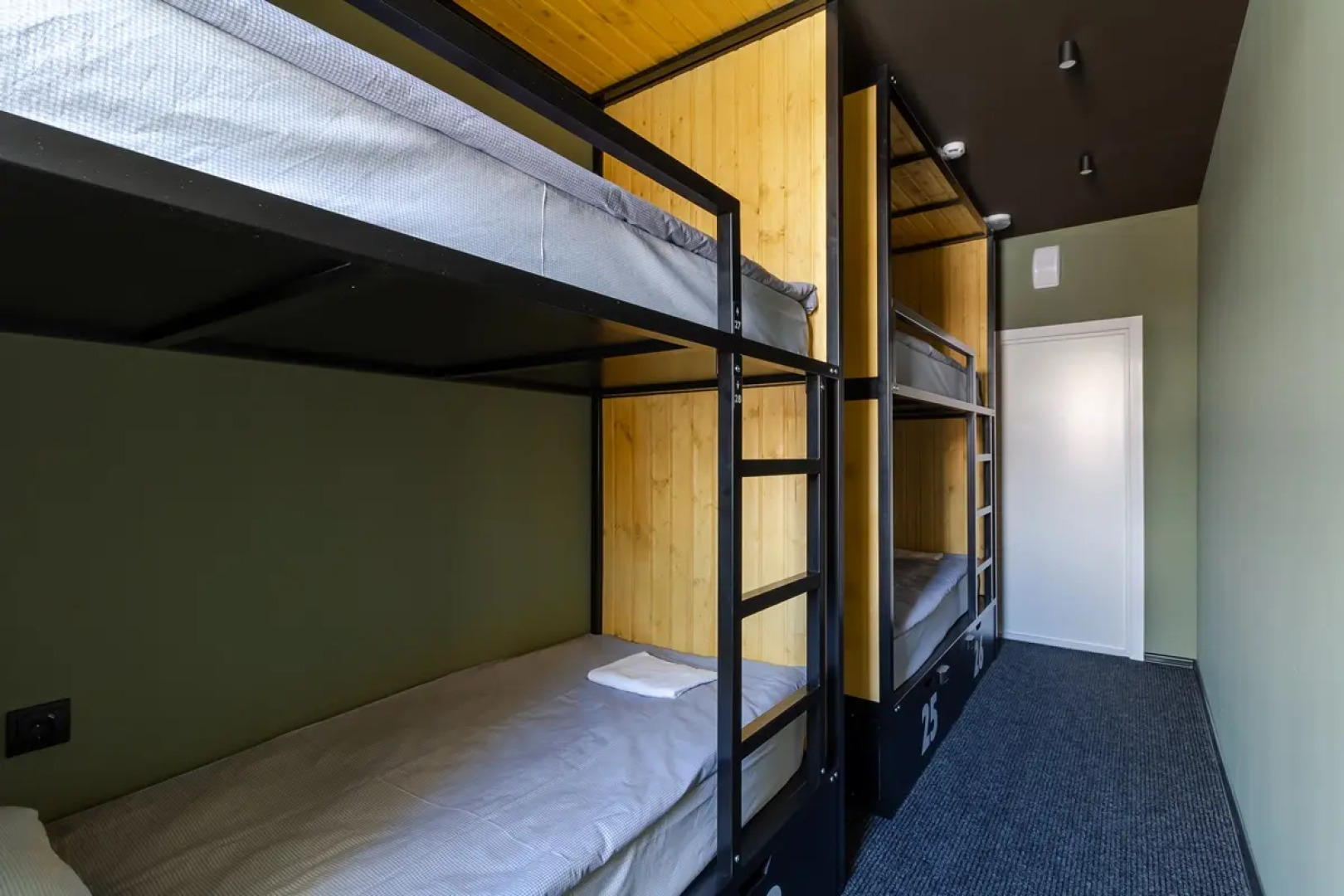 Хостел Аполло