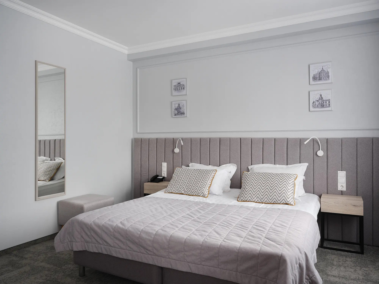 Отель Европа