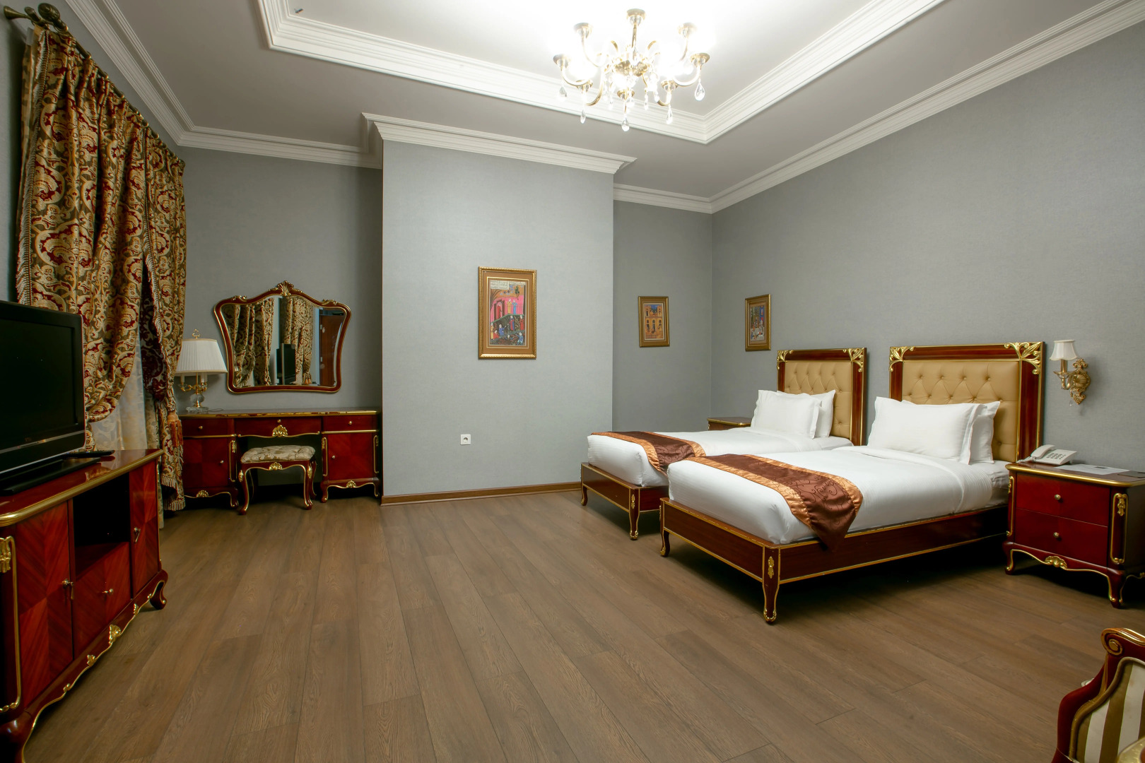 Отель Shah Palace