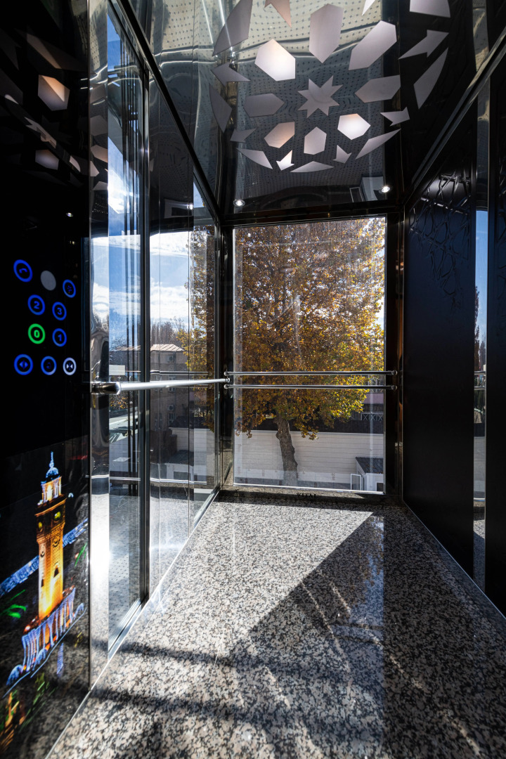 Отель Zarafshon Parkside Hotel