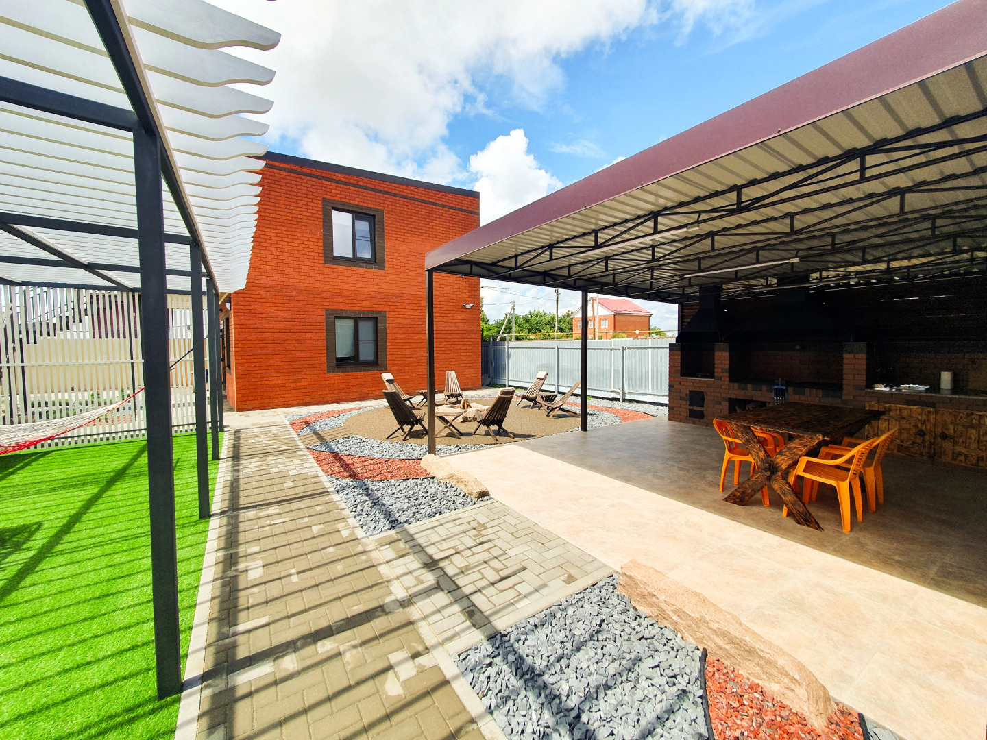 Жилое помещение на Берегу Моря в ст. Должанской