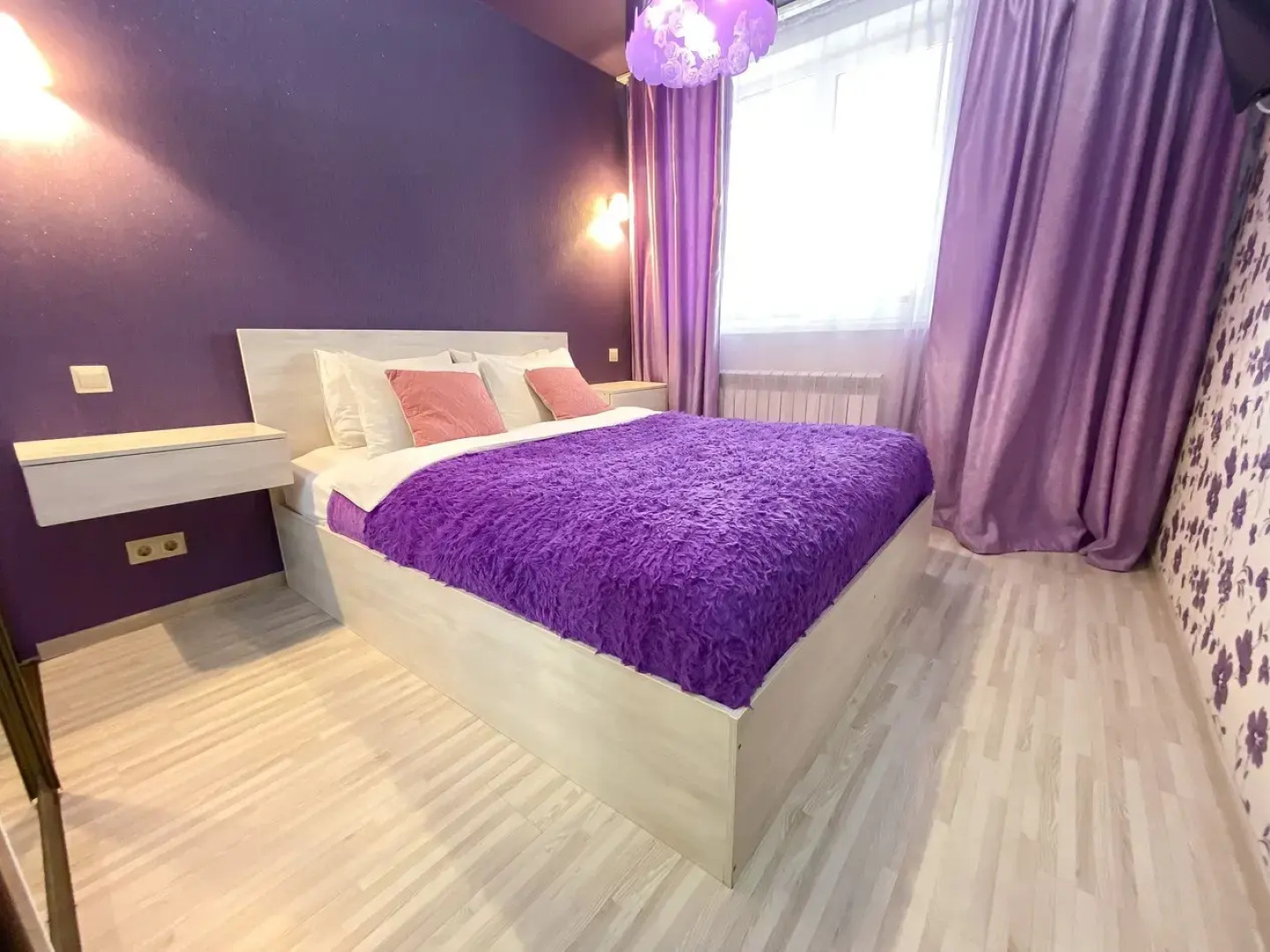 Апартаменты семейные с камином у ТЦ Аквамолл