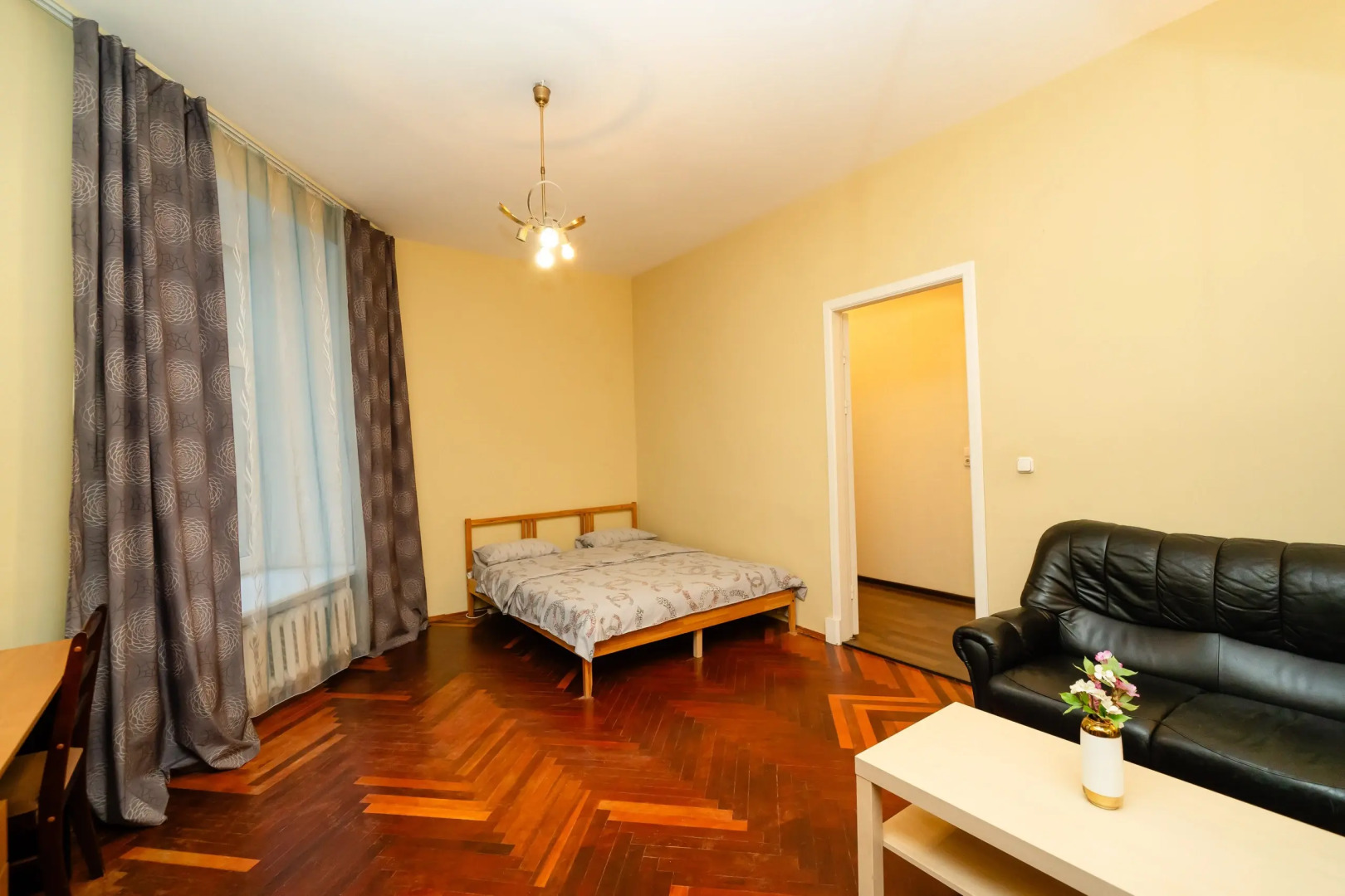 Апартаменты Одна Спальня и Парковка Большая Морская 9