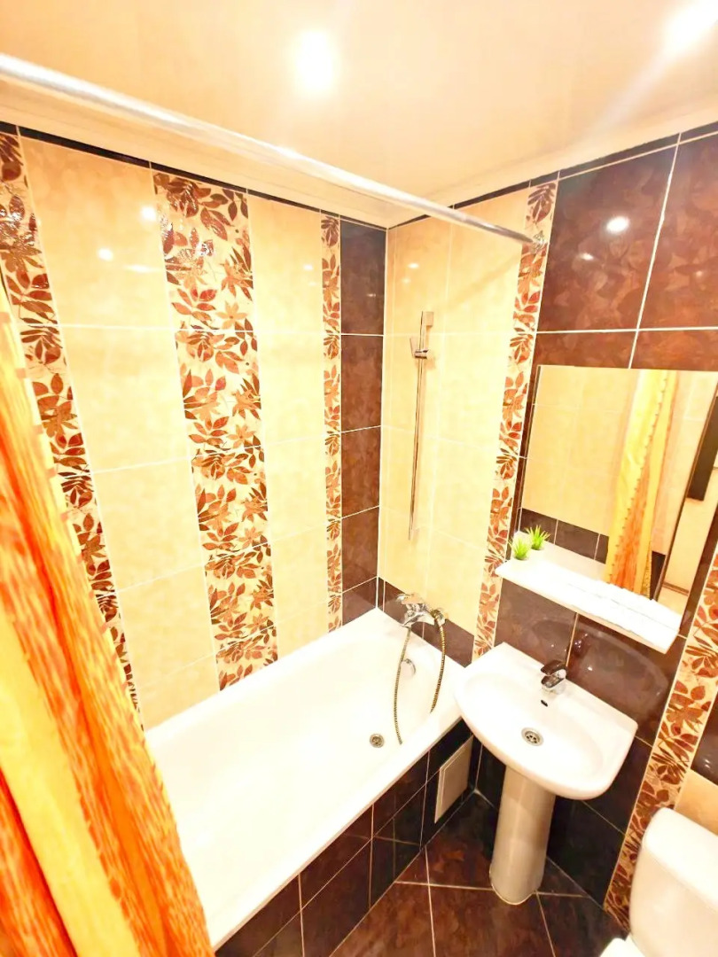 Апартаменты на площади Ленина