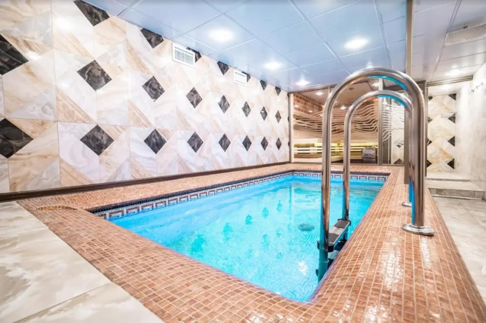 Отель Guest House 16/8