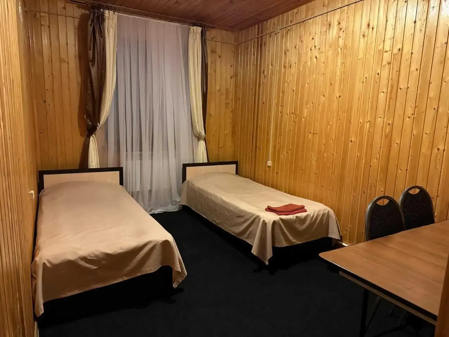 Частный дом с банкетным залом