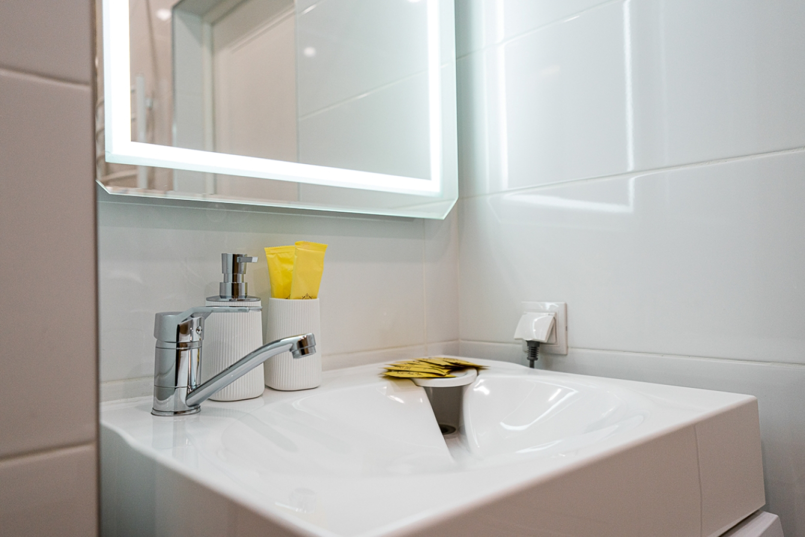 Апартаменты Чёрное дерево 2.0