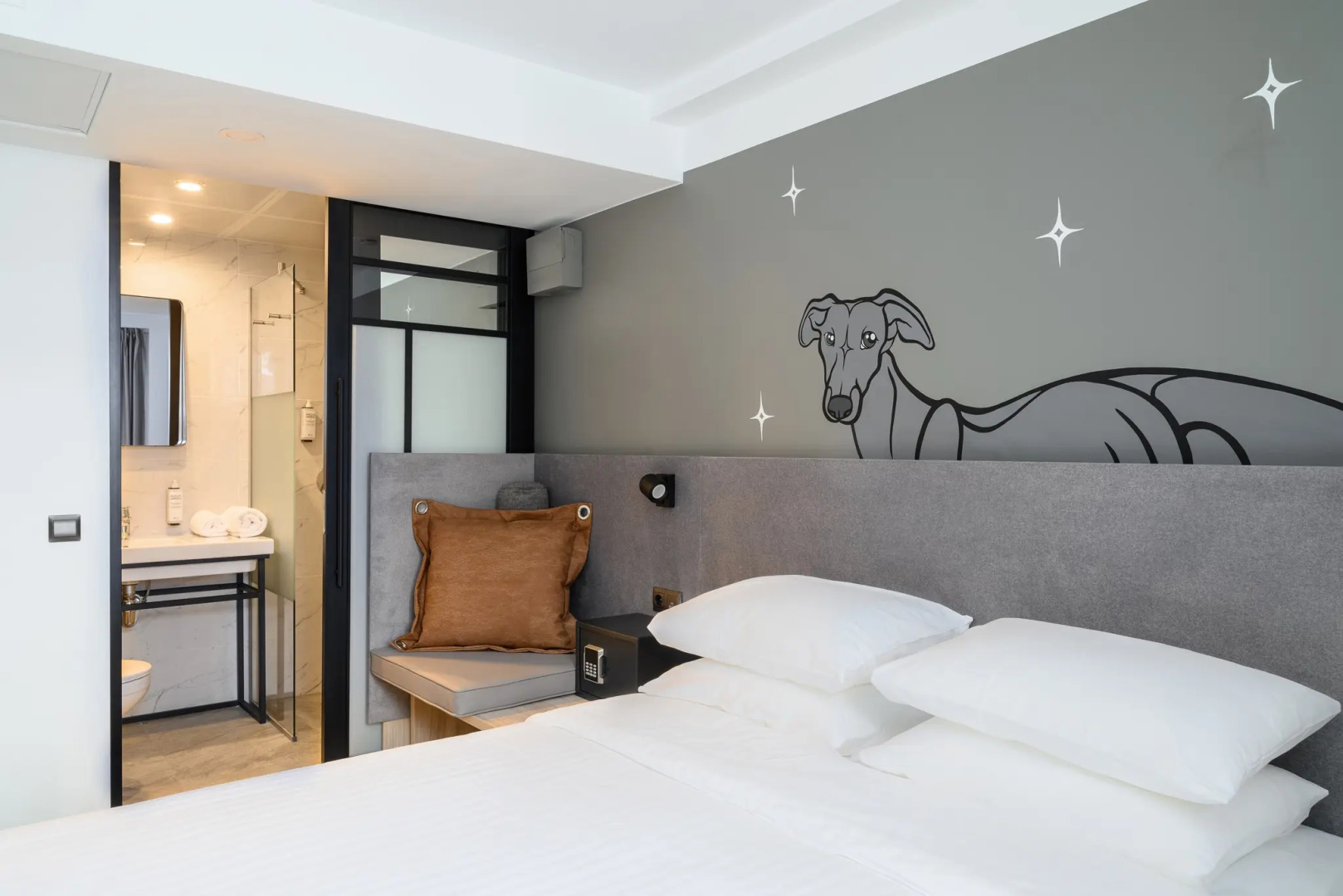 Отель Bobo st.art