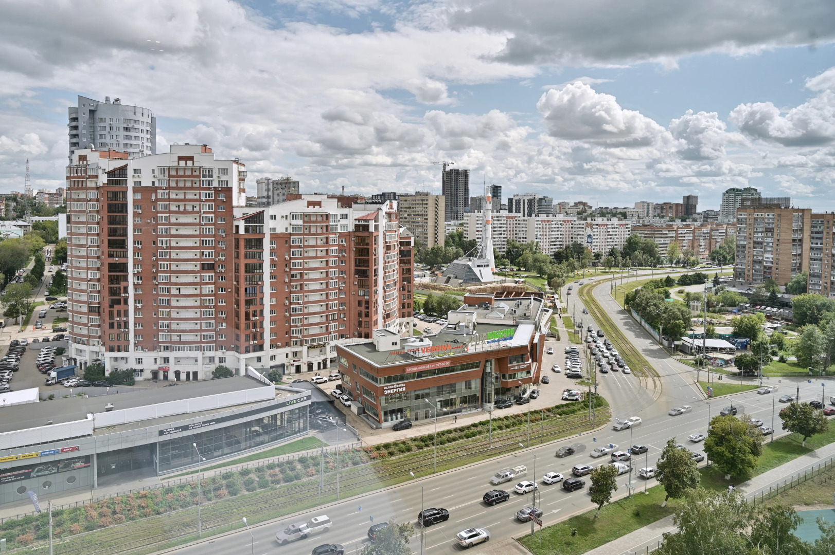 Квартира Aparts Pro+ Студия Black Panorama у Волги в ЖК Галактика на 16 Этаже