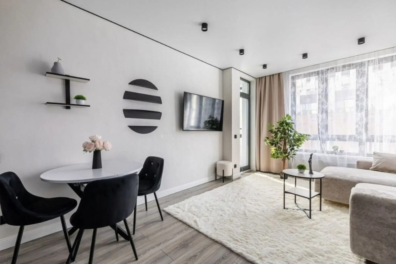 Квартира Стильная 2-к в ЖК Бизнес-класса "SavinHouse" в 5 минутах от Аквапарка Ривьера