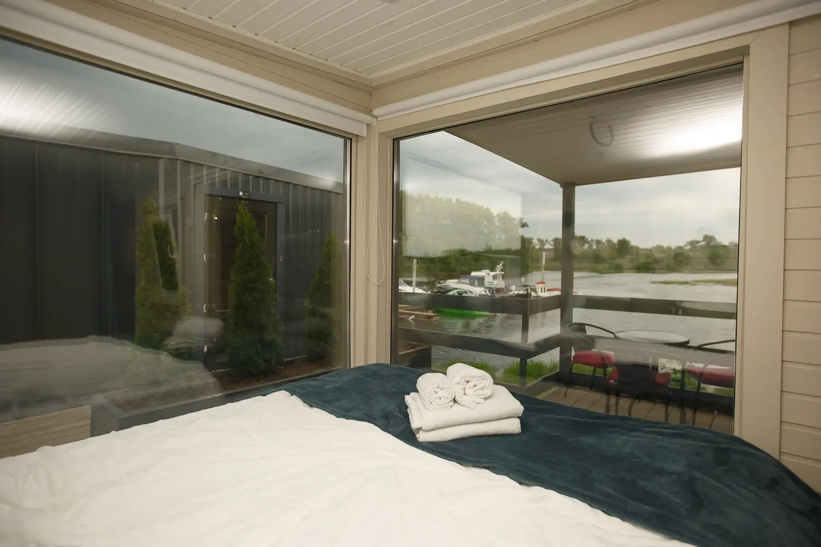 Бунгало 2х местный дом с видом на реку