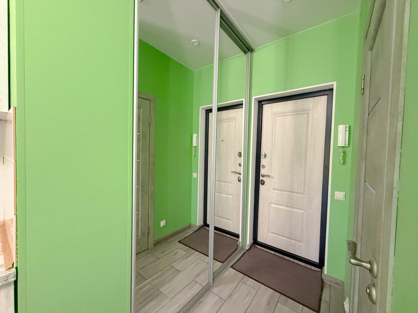 Квартира с видом на парк Южных культур Сириус