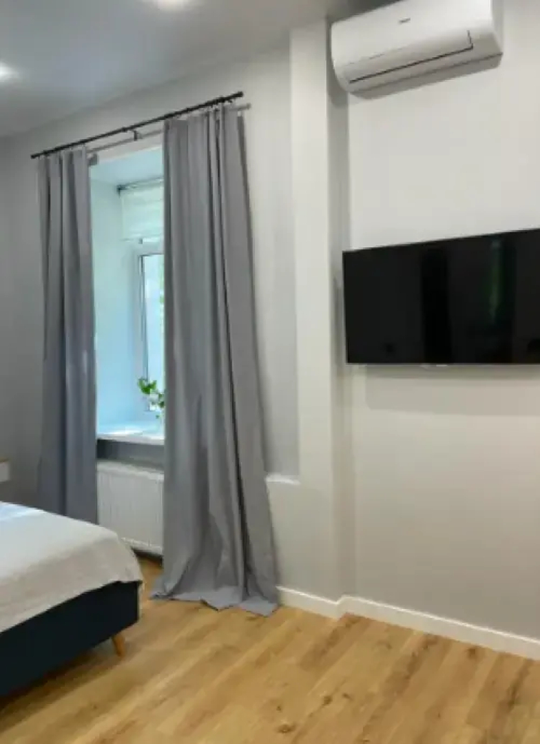 Квартира с парковкой в центре Санкт-Петербурга 1