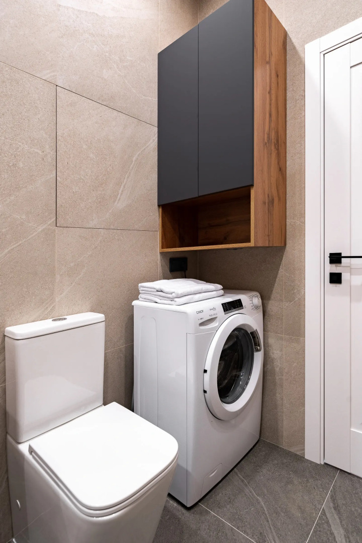 Квартира с Дизайнерским Интерьером с Террасой на Берегу Невы