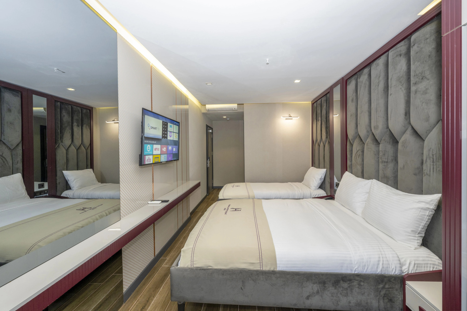 Отель Heaven Premium Airport