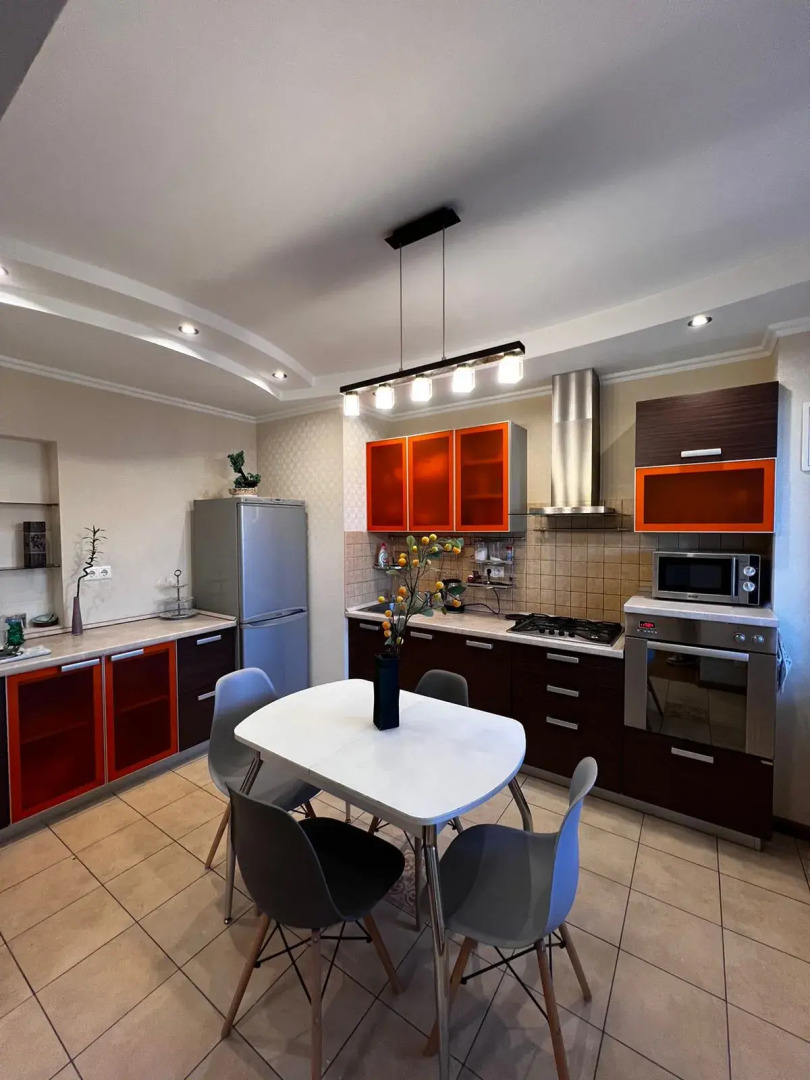 Квартира 3 комнаты