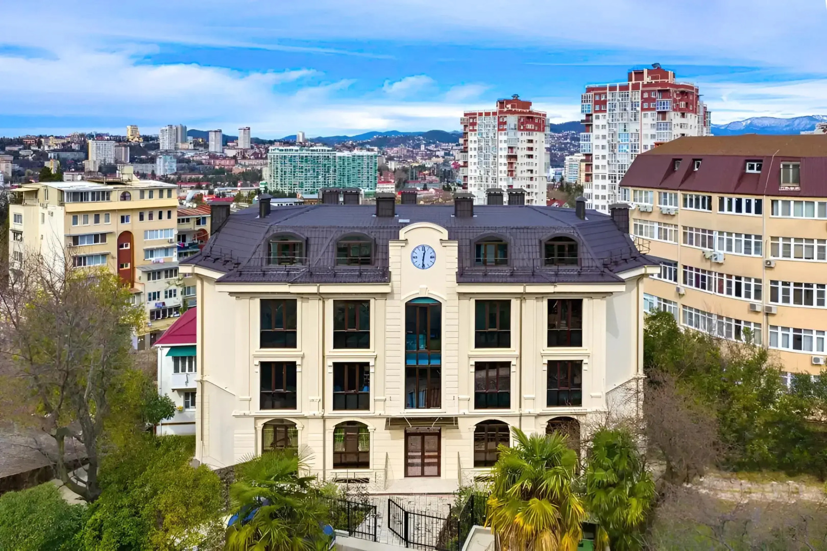 Квартира Студия на Севастопольской 1б