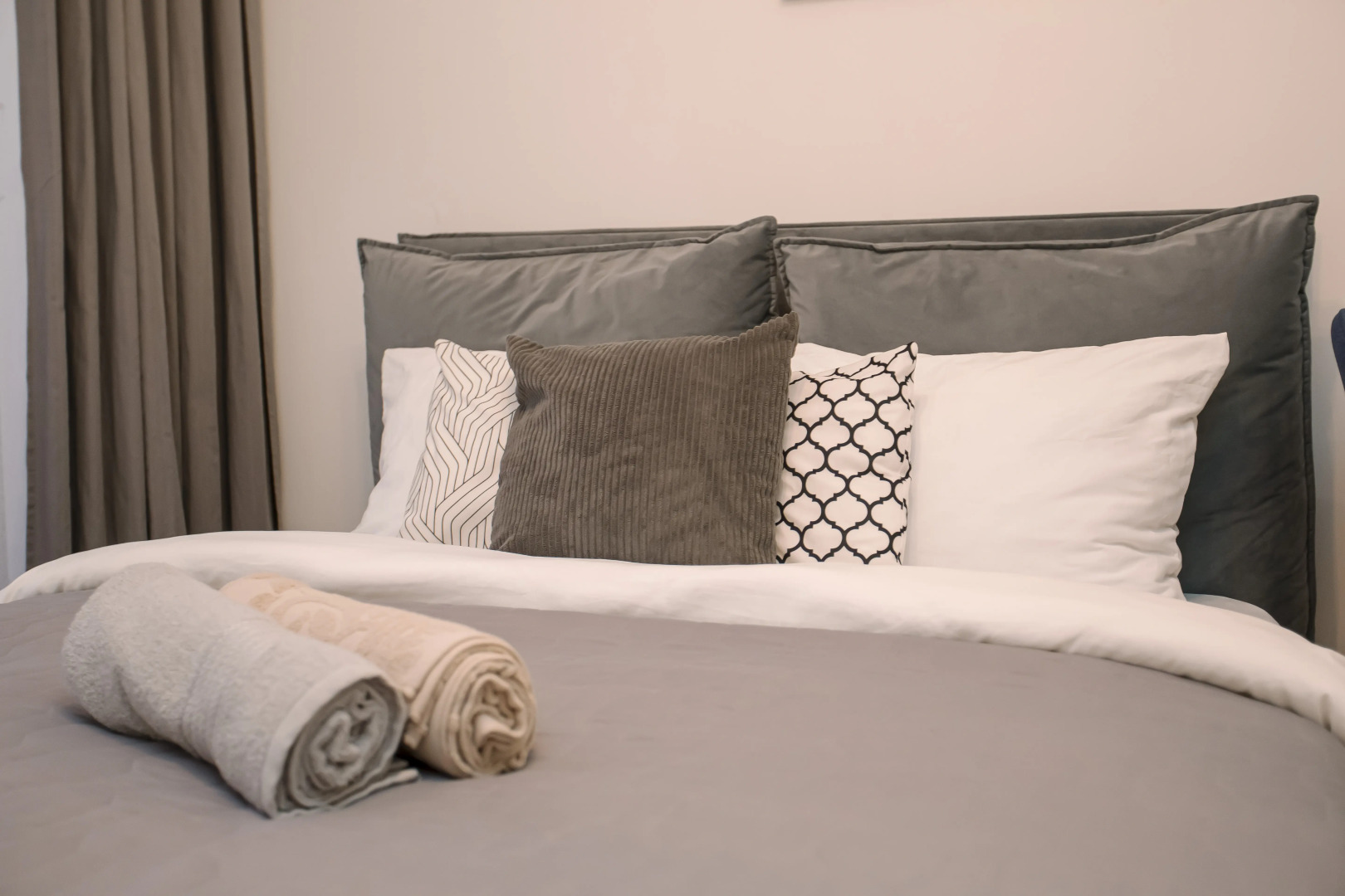 Апартаменты Сердце Ярославля Grey