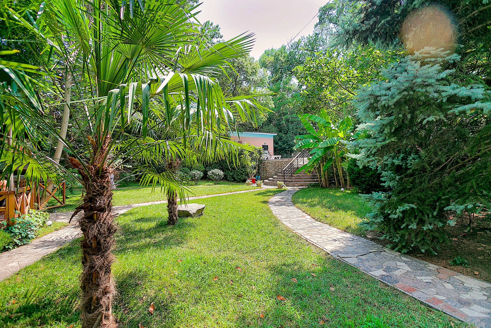 Отель Муссон